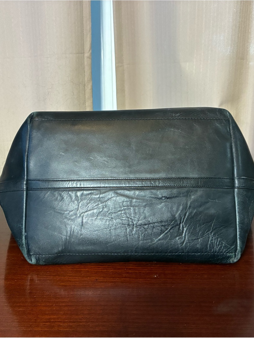 Coach x Peanuts Snoopy Limited Edition Leather Taxi Tote - Picture 8 of 12